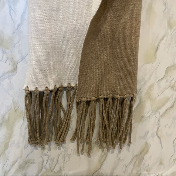 Calvin Klein oversize cardigan shall white tan dolman sleeve fringe one size - Picture 6 of 6